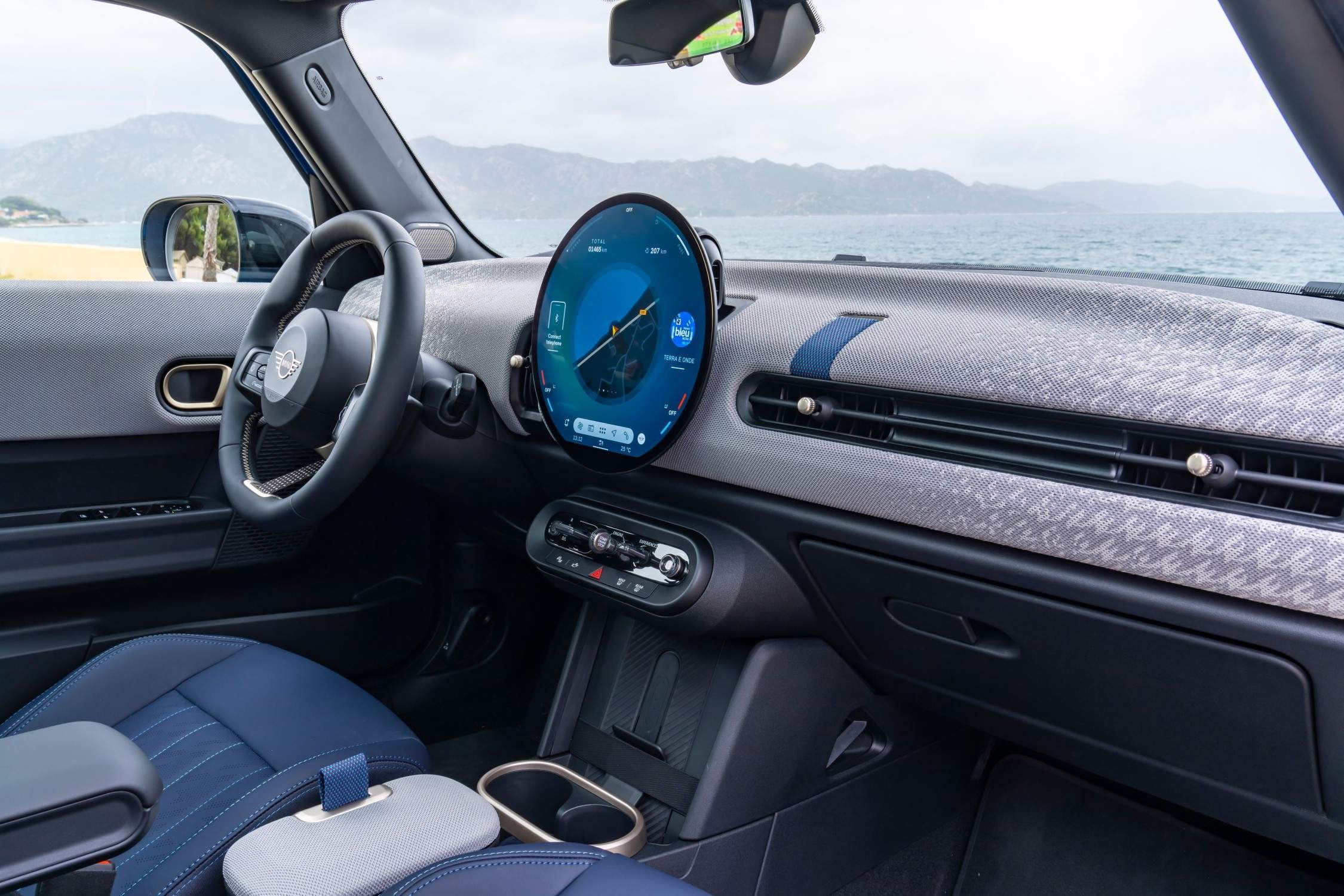 Mini Cooper 5 porte interni 2