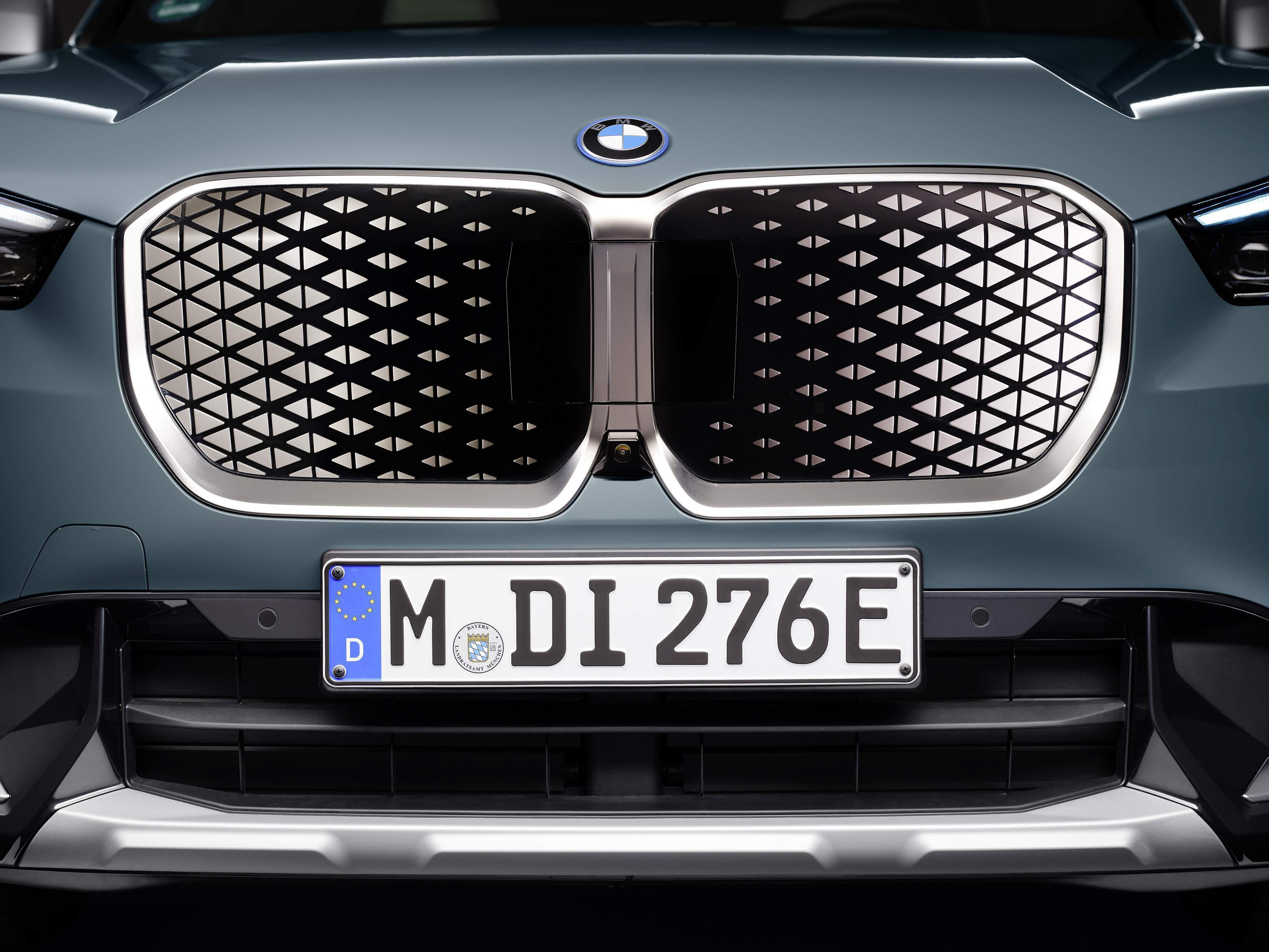 BMW iX1 90