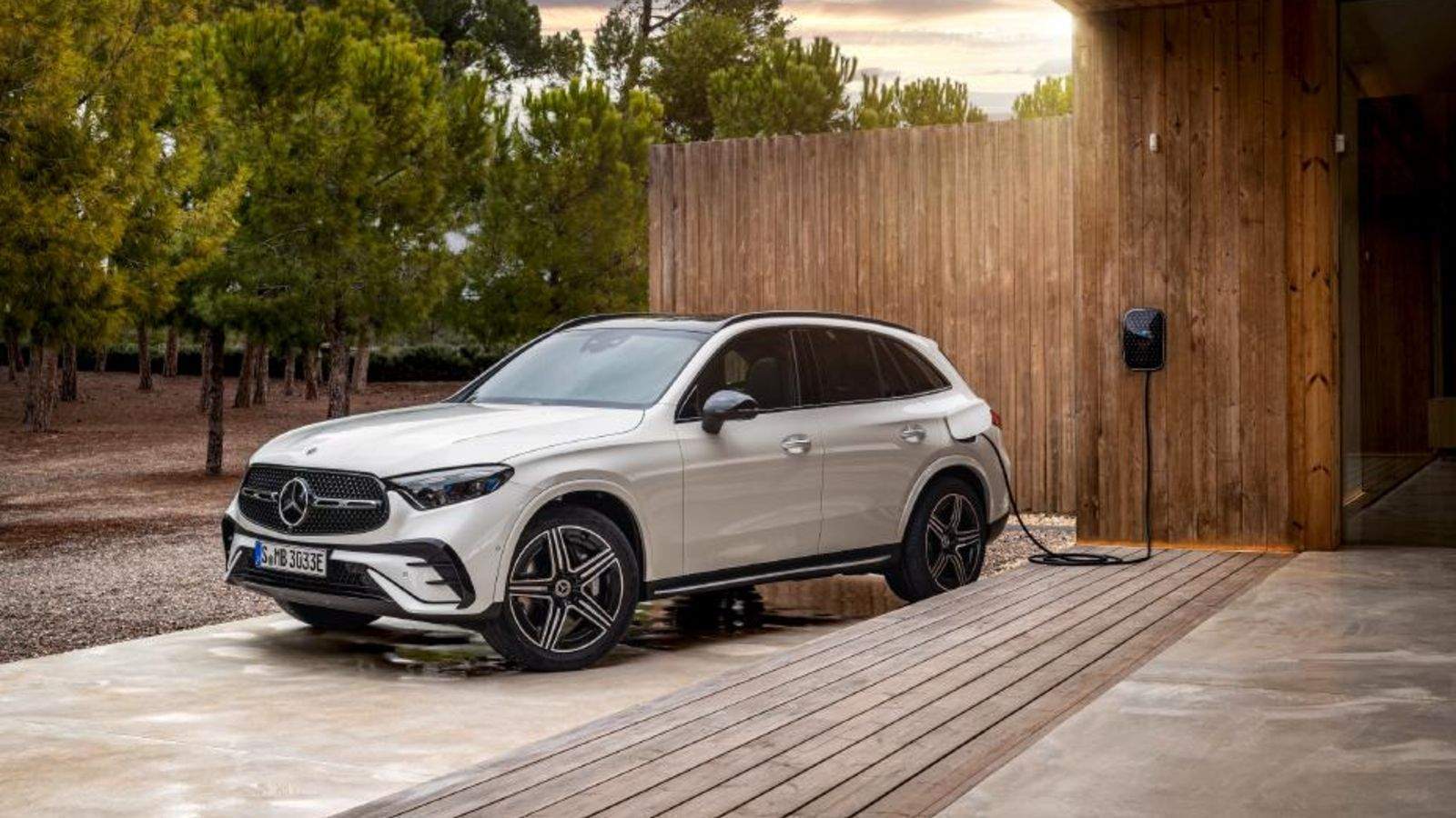Mercedes-Benz GLC SUV PHEV