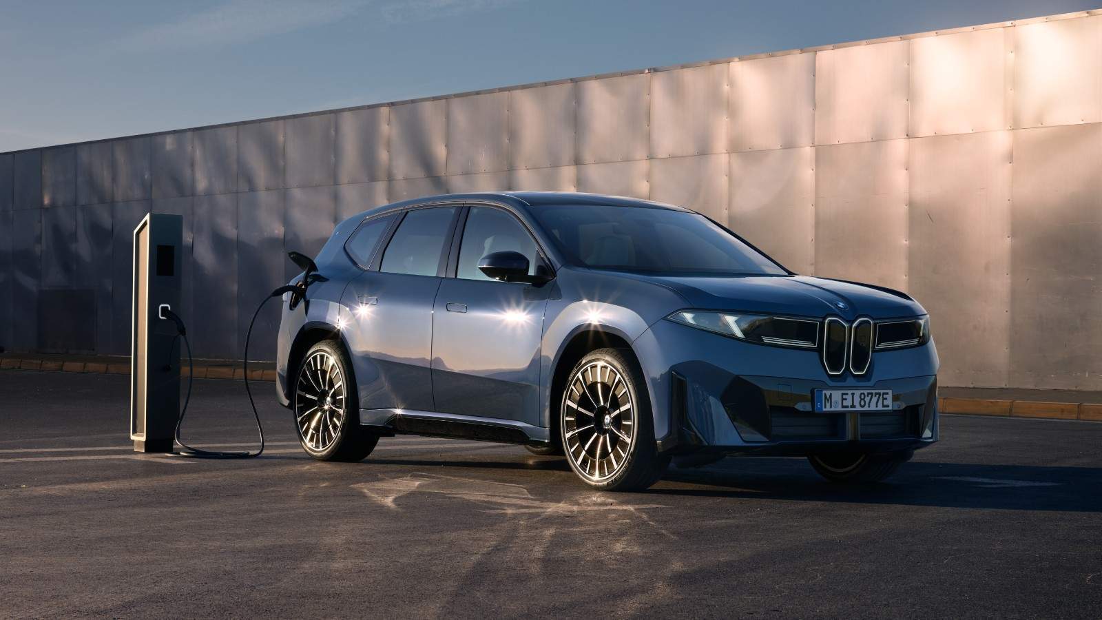 BMW iX3 40